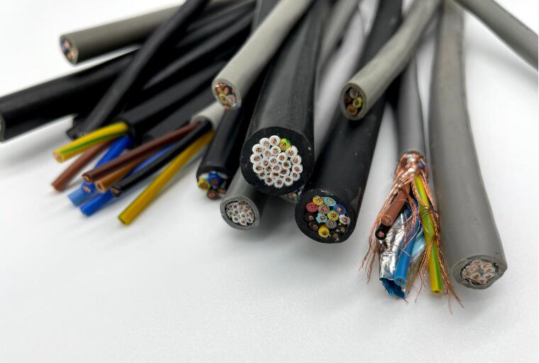 �����zӋ(j��)��C(j��)��|